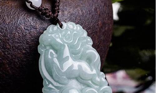 翡翠马生肖生肖属什么-翡翠马牌子图片大全